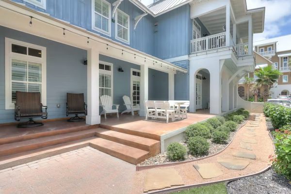 Conner Coastal Backyard