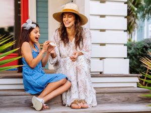 Mother & Daughter