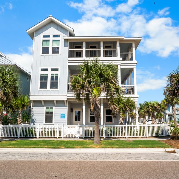 641 Sunset Ave